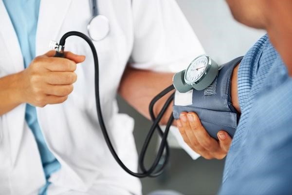 علت فشار خون بالا چیست؟